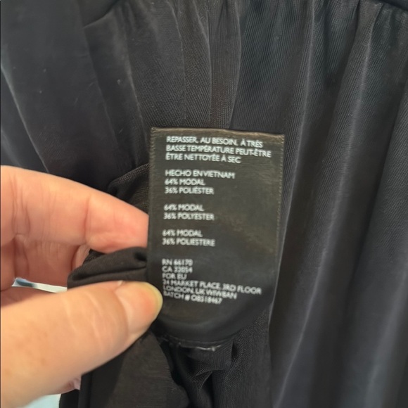 Silence + Noise Elegant Black Wrap romper ✨ - Picture 9 of 9